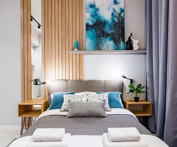 Brand New In Historical Part Apartamento *